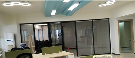 廣西燦源裝飾又一辦公室裝修力作完工拉！效果美美噠！