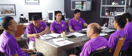 燦源裝飾給員工培訓(xùn)知識(shí)