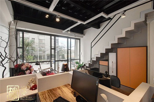 南寧辦公室裝修-loft風(fēng)格 南寧辦公室裝修-loft風(fēng)格