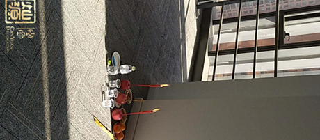 環(huán)境師正為國(guó)泰航空南寧辦公室裝修場(chǎng)地環(huán)境設(shè)計(jì)