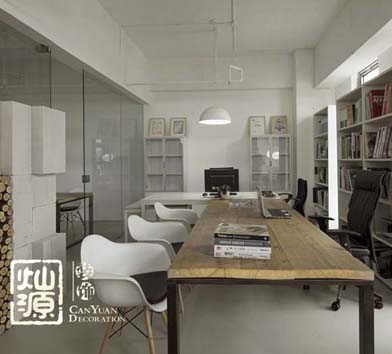 不做“門(mén)”外漢，燦源告訴你辦公室裝修應(yīng)該這么選防盜門(mén)