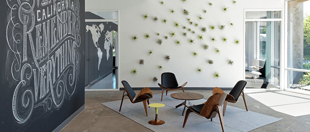 辦公室墻面裝飾通過色彩搭配處理體現(xiàn)個性化的四個原理