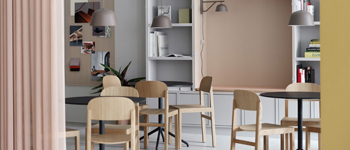 家具公司辦公室裝修案例分析  按需設(shè)計(jì)的多彩辦公銷售一體空間