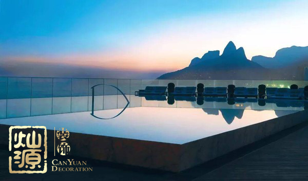 全球首個無邊泳池即將開建 屋頂泳池或?qū)⒊蔀槁玫晷聦? /> 
</p>
<p>
	<b>5.香港洲際酒店</b> 
</p>
<p style=