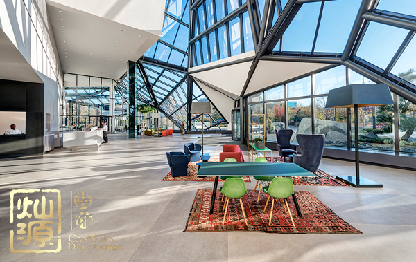 英孚教育外教吸毒 腦洞一下英孚外教這么干的原因