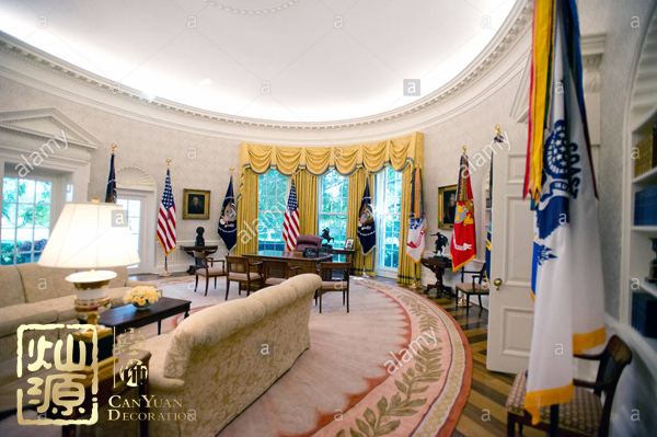 孫宇晨邀請(qǐng)?zhí)乩势? />
</p>
<h2>
	孫宇晨邀請(qǐng)?zhí)乩势?nbsp;&nbsp; 小燦扒出特朗普辦公室側(cè)視圖
</h2>
<p style=