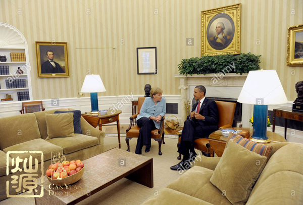 孫宇晨邀請(qǐng)?zhí)乩势? />
</p>
<h2>
	孫宇晨邀請(qǐng)?zhí)乩势?nbsp;&nbsp; 小燦扒出特朗普辦公室里本人
</h2>
<p style=