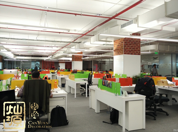 小米通報(bào)內(nèi)部貪腐 小米通報(bào)內(nèi)部貪腐員工辦公環(huán)境揭秘