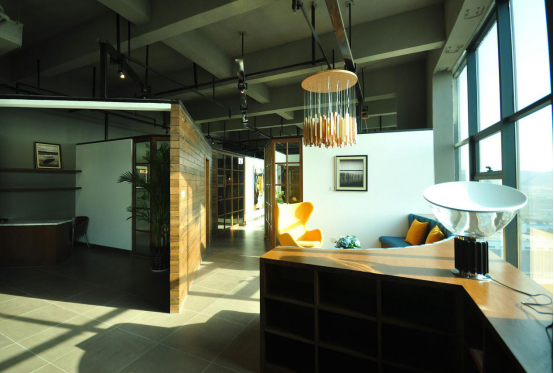 小辦公室裝修如何做出大辦公室感覺？