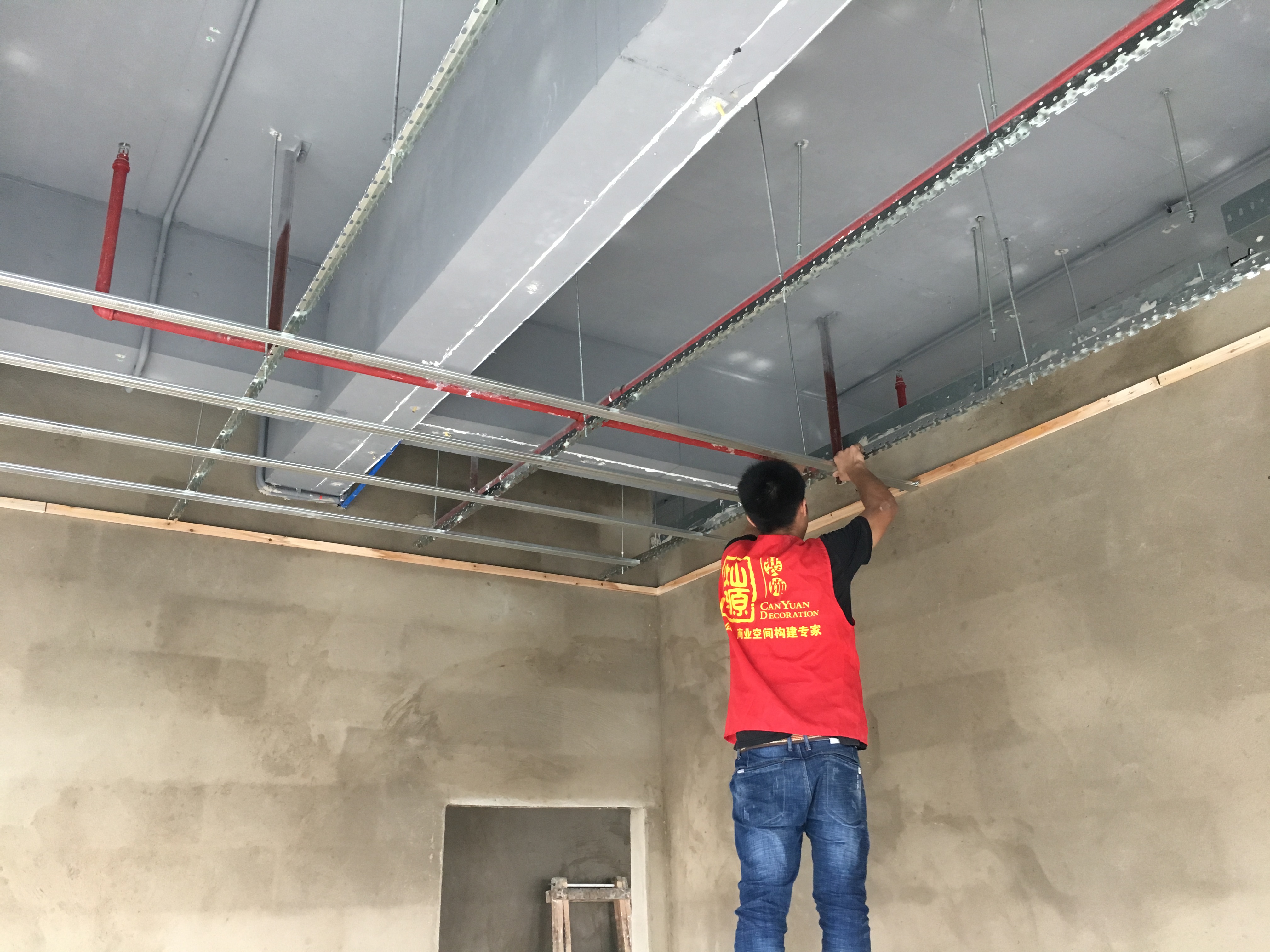 南寧公裝裝飾公司與家裝公司的區(qū)別，還真不是一般的大