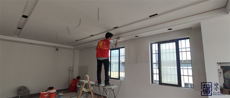 跟我一樣想創(chuàng)業(yè)開個(gè)小公司的，辦公室裝修公司你們都是怎么選的??？