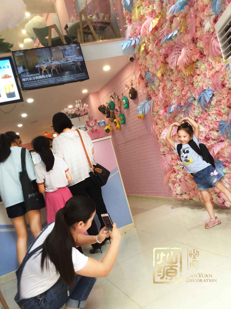 網(wǎng)紅奶茶店設(shè)計裝修